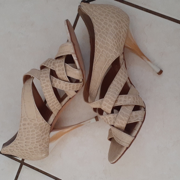 Latitude Femme Beige strappy High heels size 9 - Picture 4 of 6